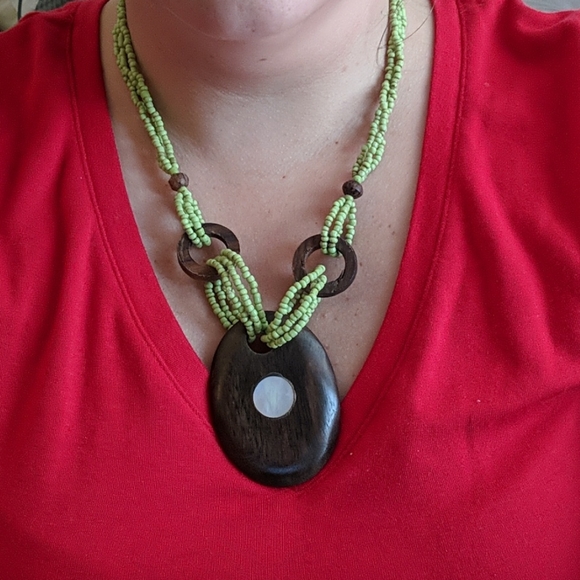 Earthy Necklace and Bracelet Set - Picture 8 of 9